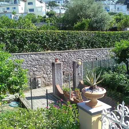 Bed and Breakfast U' Pizzico Capri Exterior foto