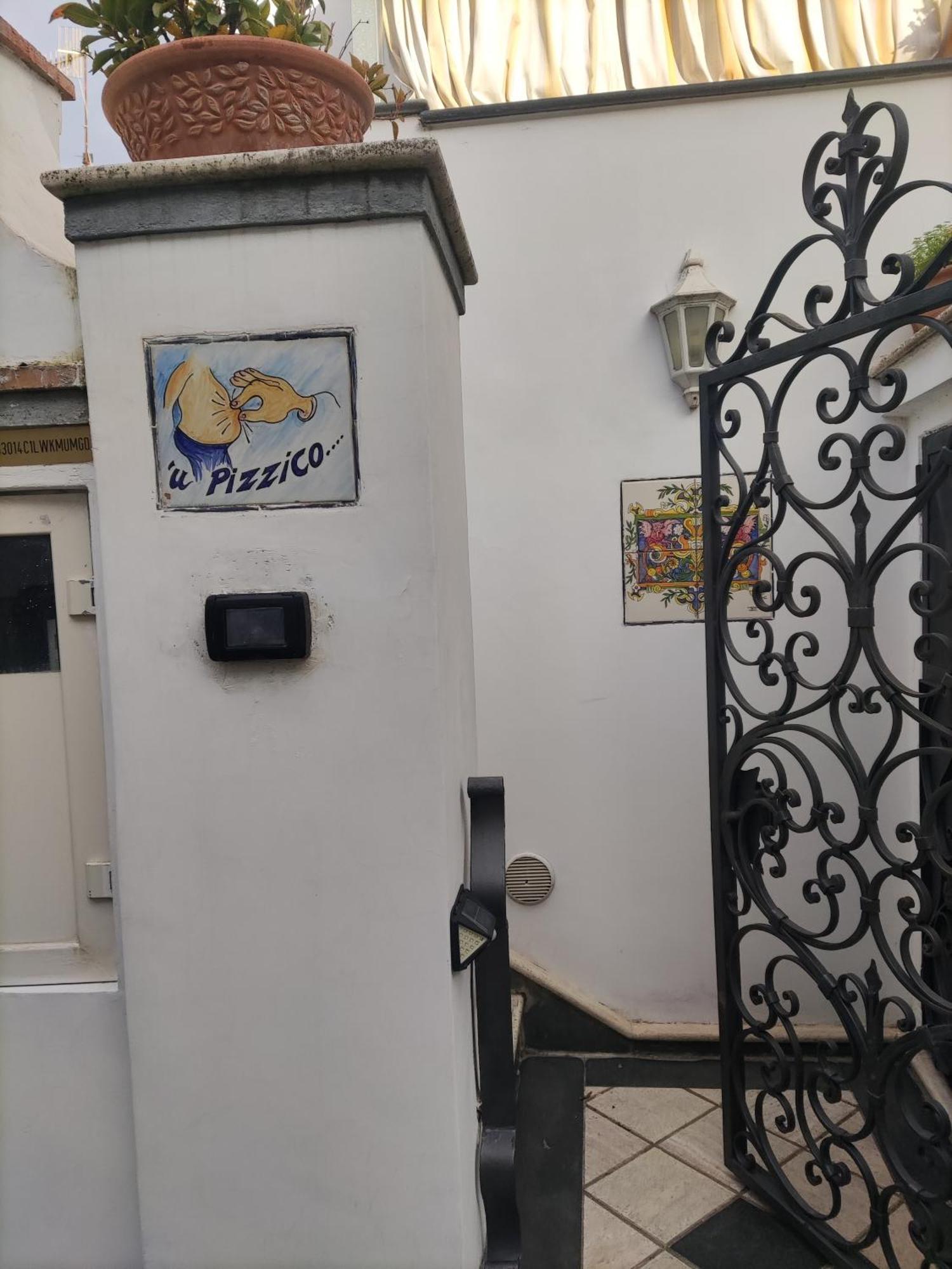 Bed and Breakfast U' Pizzico Capri Exterior foto